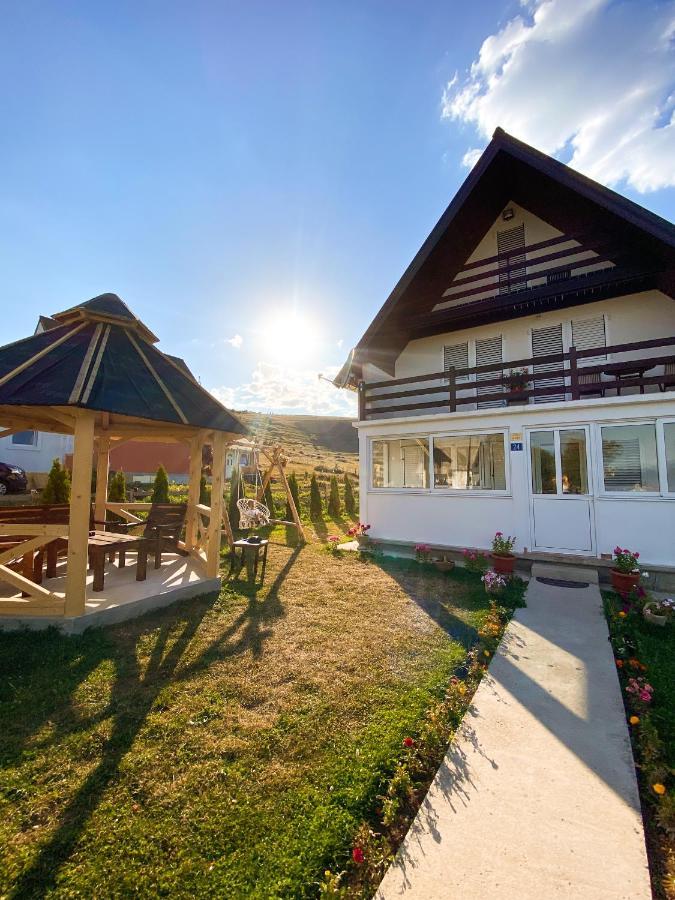 Guest House Sara Žabljak Екстериор снимка