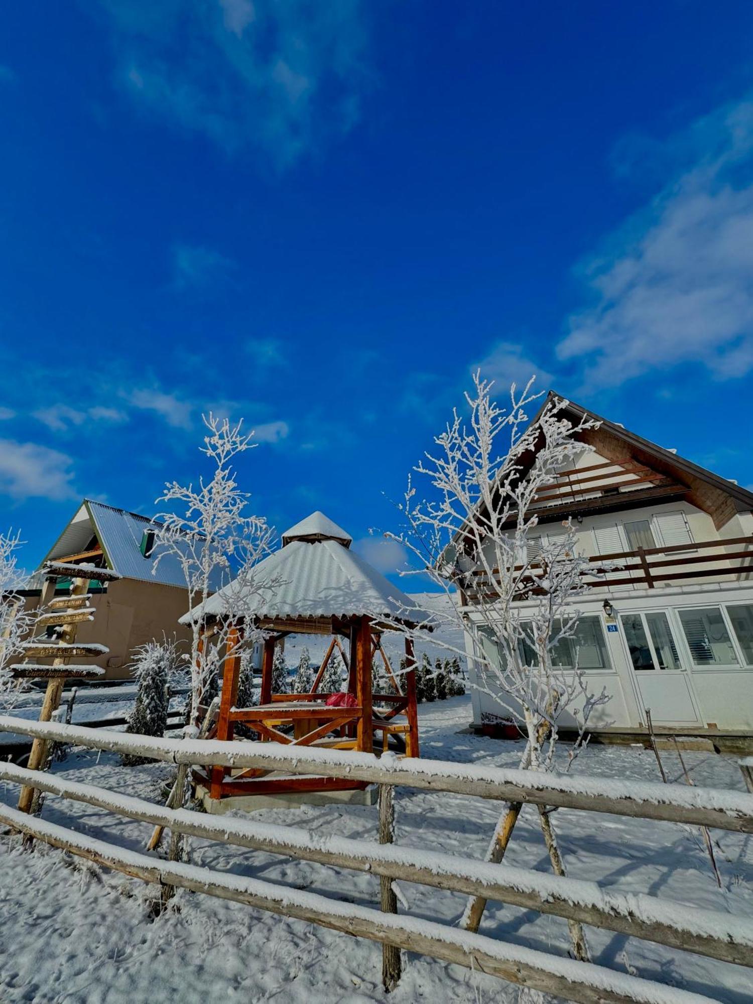 Guest House Sara Žabljak Екстериор снимка