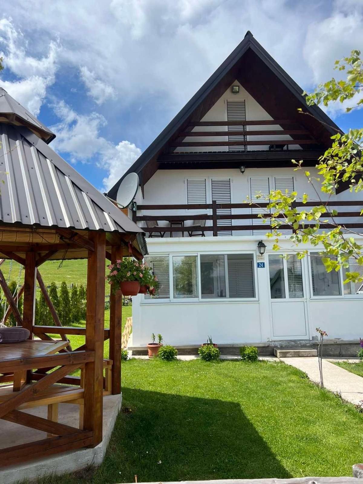 Guest House Sara Žabljak Екстериор снимка